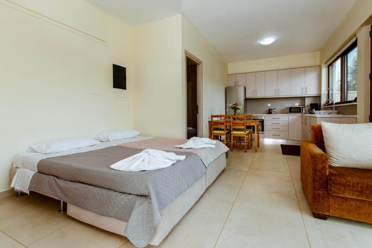 Chania Oasis With Heated Pool Εξωτερικό φωτογραφία